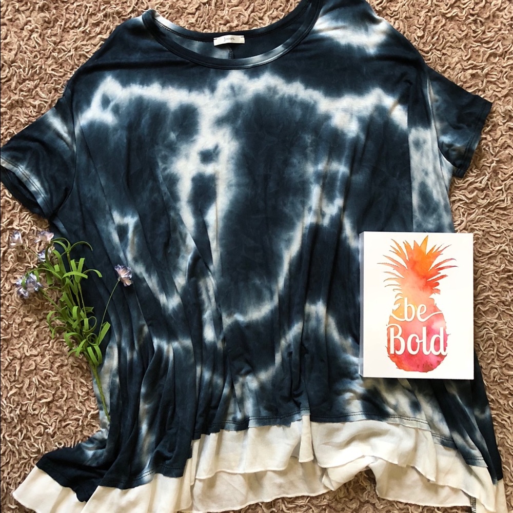 Navy Blue Tie-dyed top (size L\XL)